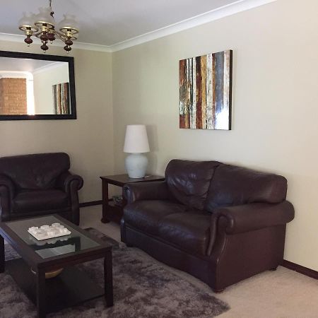 Murdoch Station Bed & Breakfast Perth Esterno foto